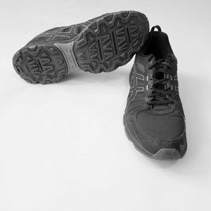 Asics Gel Venture 7 - excellent condition